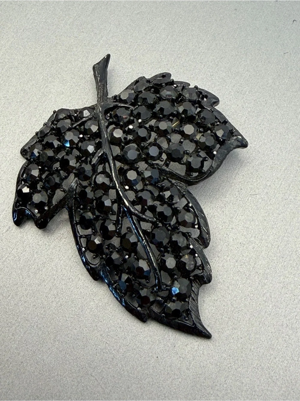 Weiss Jet Black Enamel Rhinestones Blackenned Leaf Brooch Vintage Signed 2 3/4”